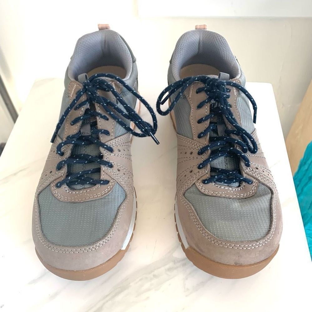 OBOZ sneakers gray beige sz 36 6 womens